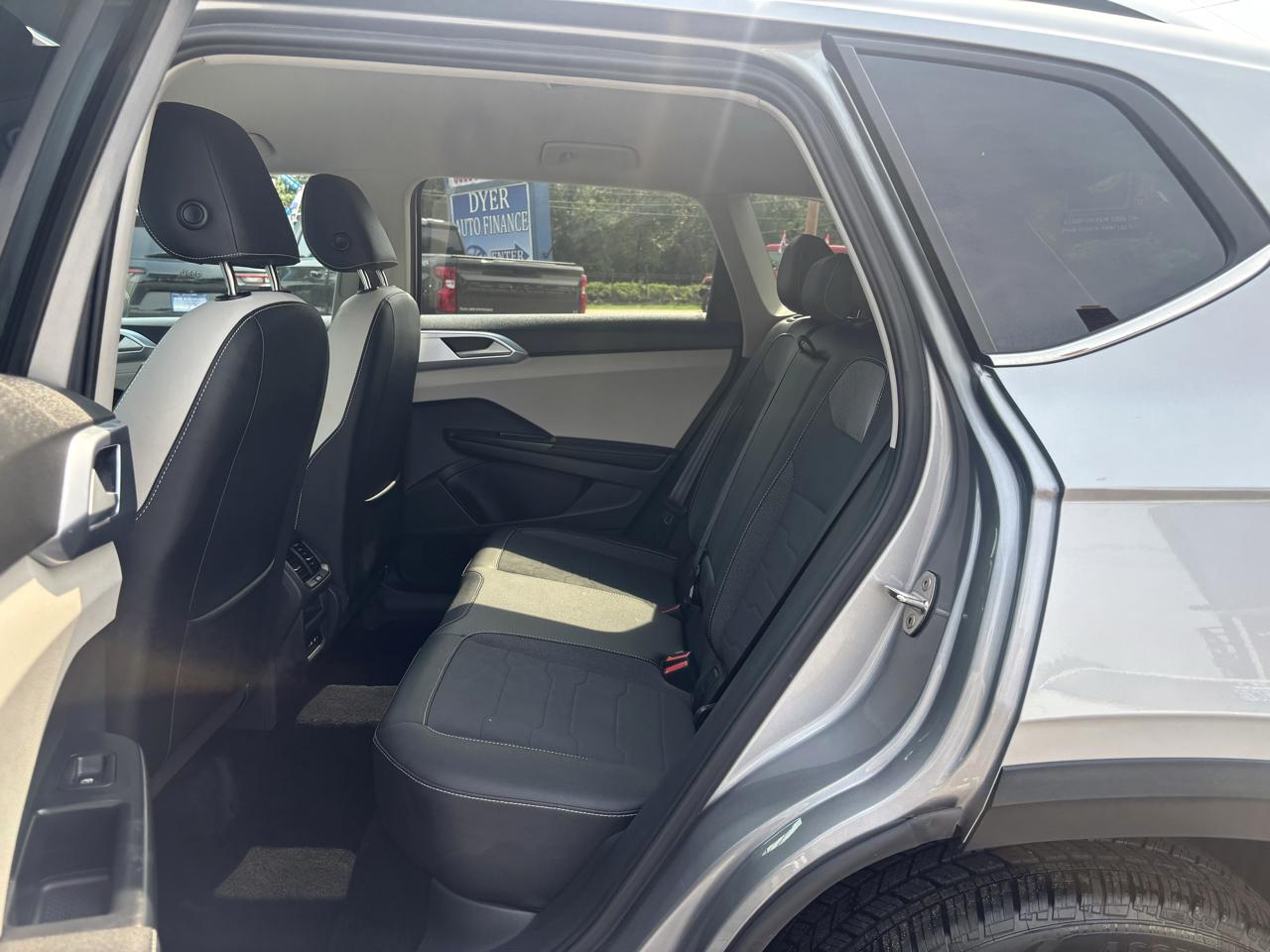 Volkswagen Taos SE 2026