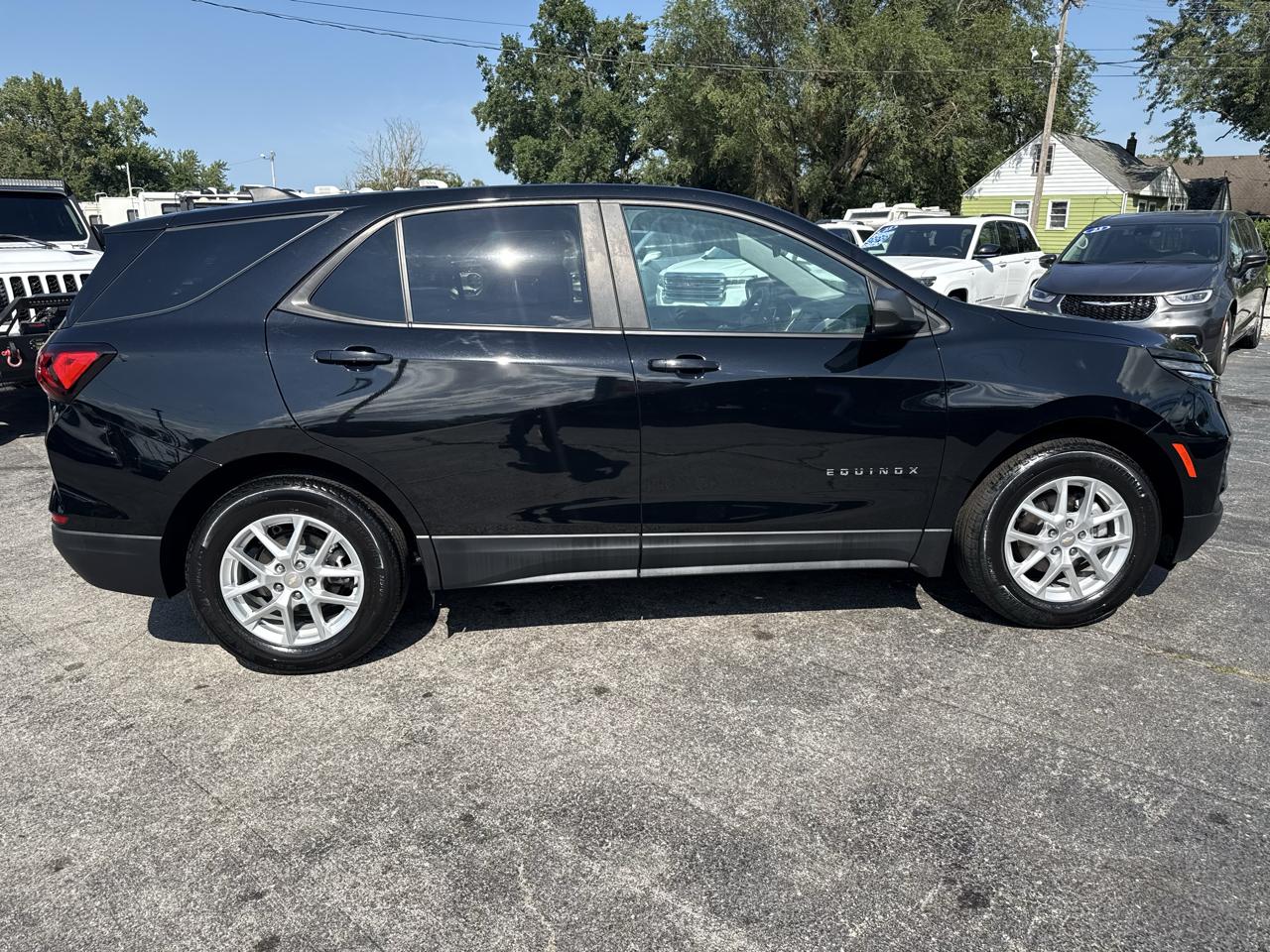 Chevrolet Equinox LS 2WD 2024