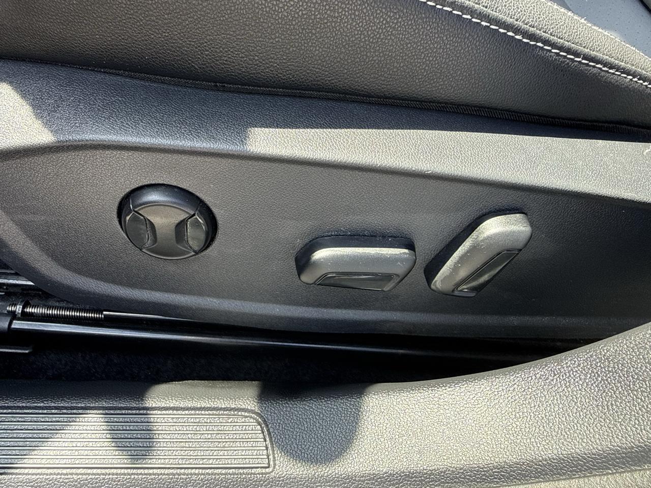 Volkswagen Jetta SE 2025