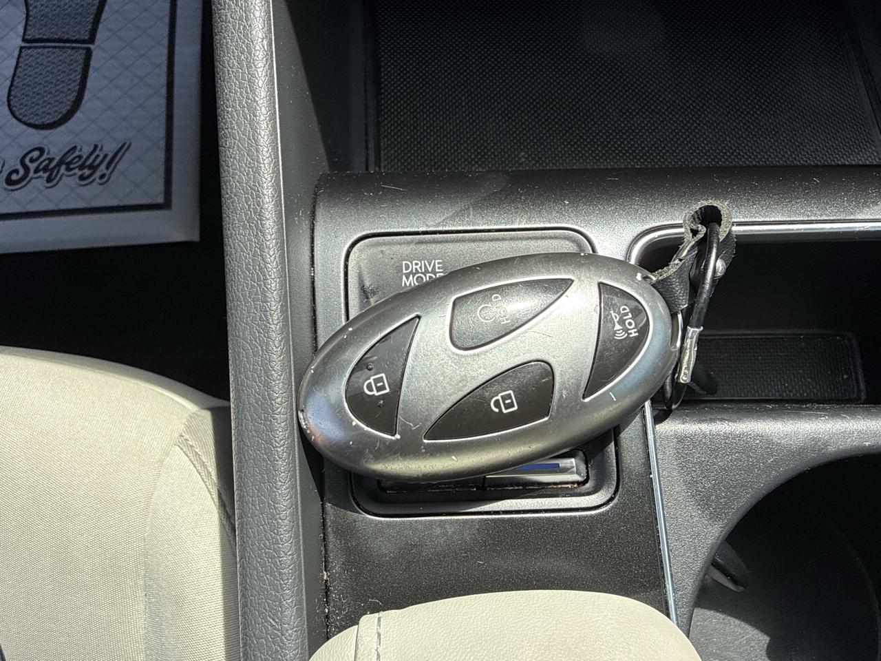 Hyundai Sonata SEL 2025