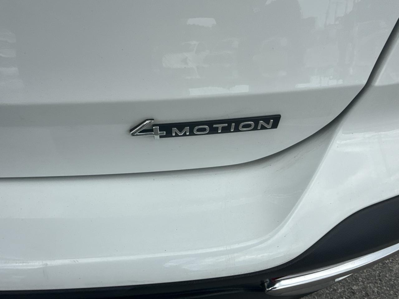 Volkswagen Taos SE 4Motion 2025
