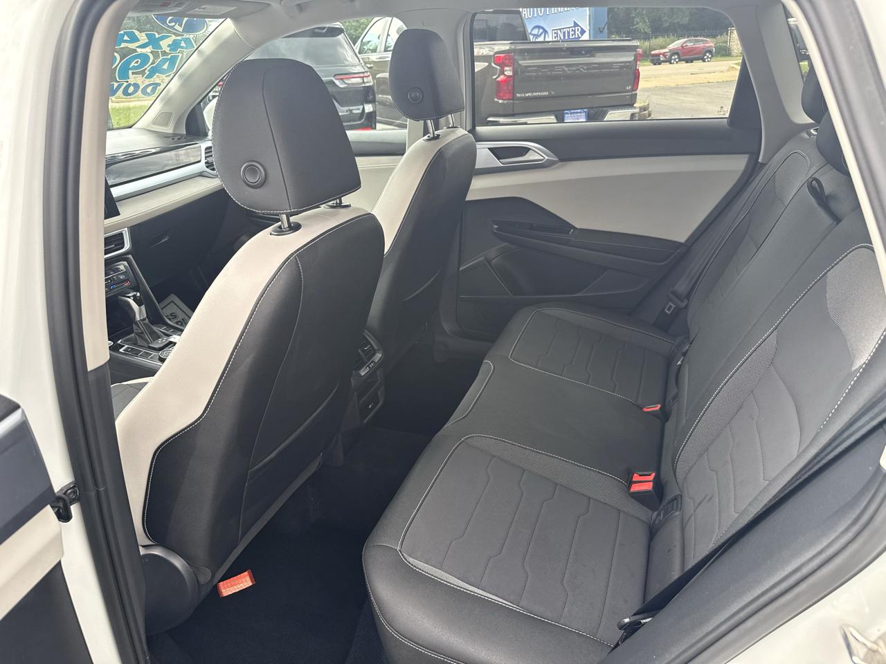Volkswagen Taos SE 4Motion 2025