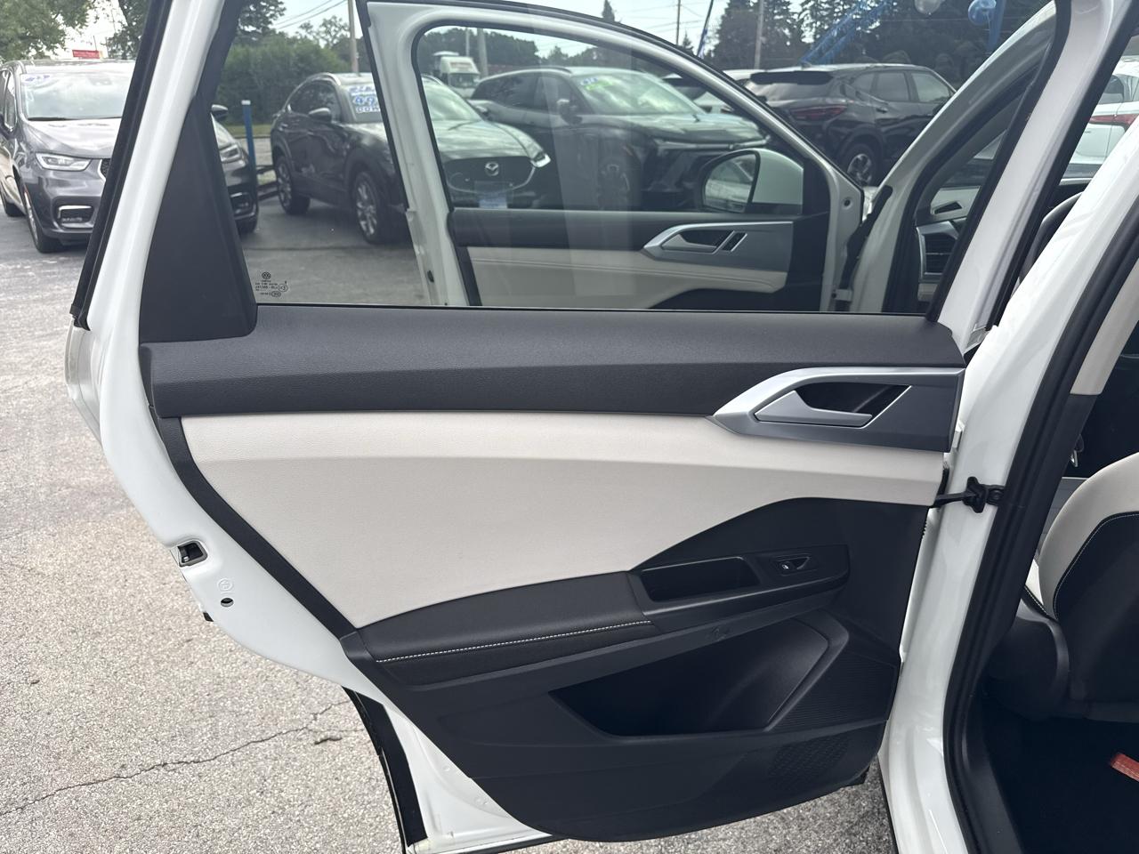 Volkswagen Taos SE 4Motion 2025