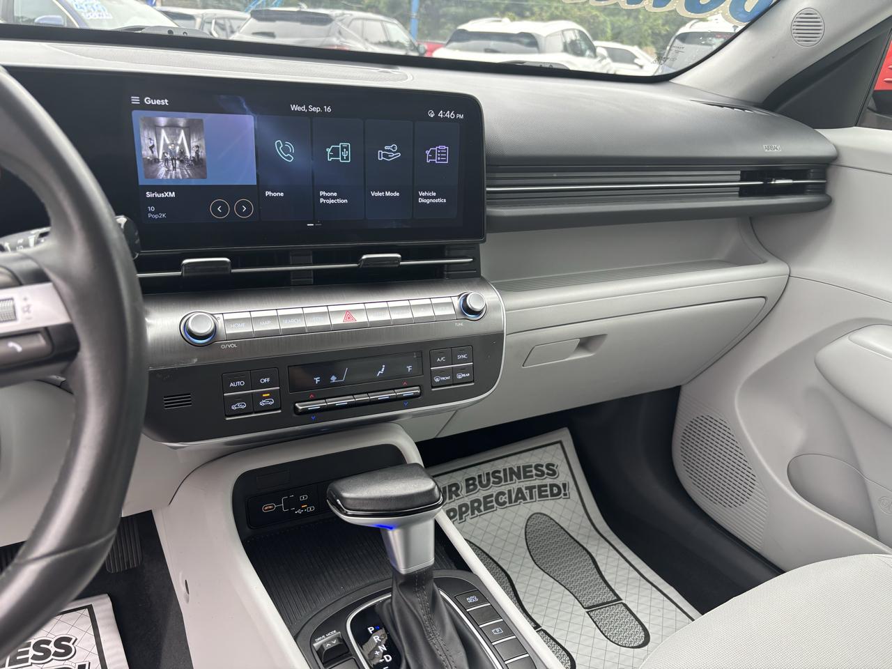Hyundai Kona SEL 2025