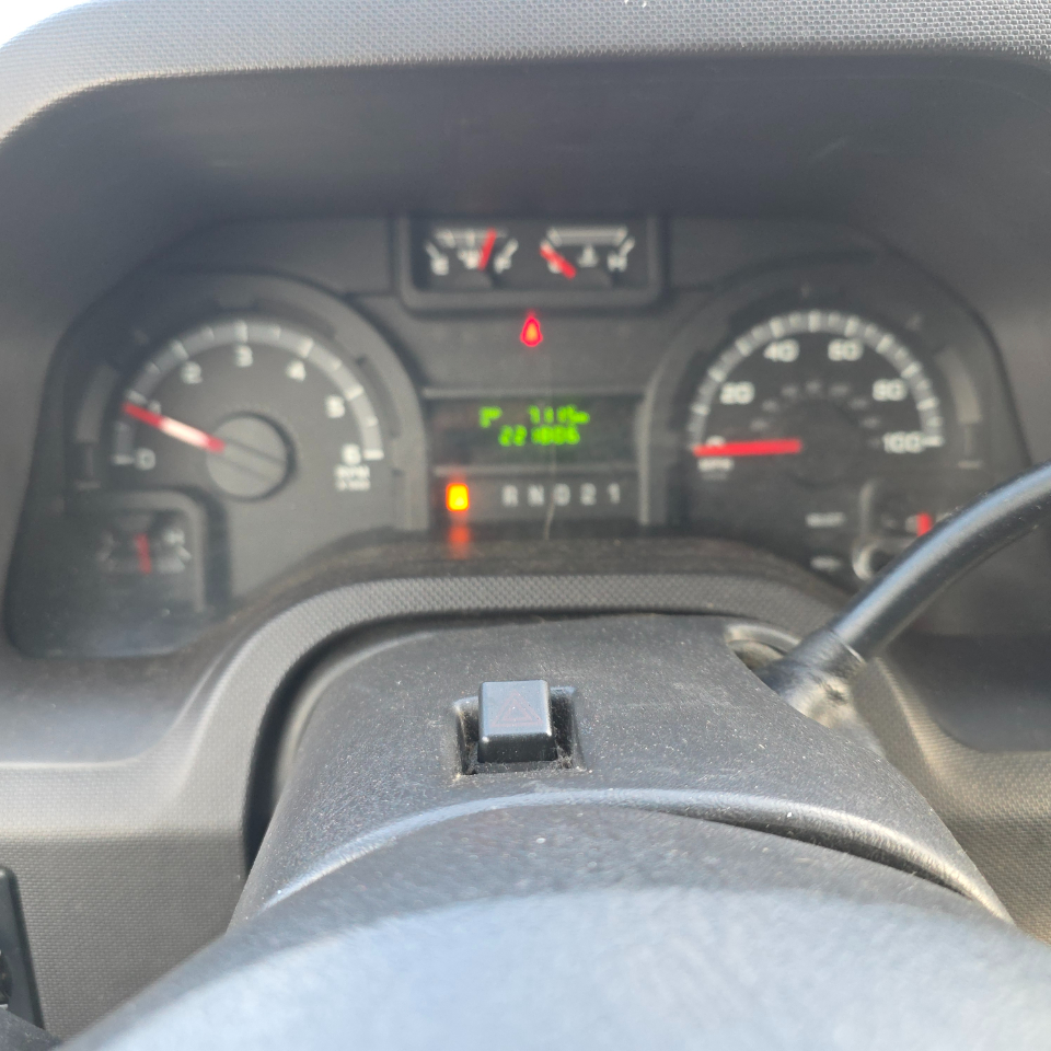 Ford Econoline E-350 Super Duty Extended 2012