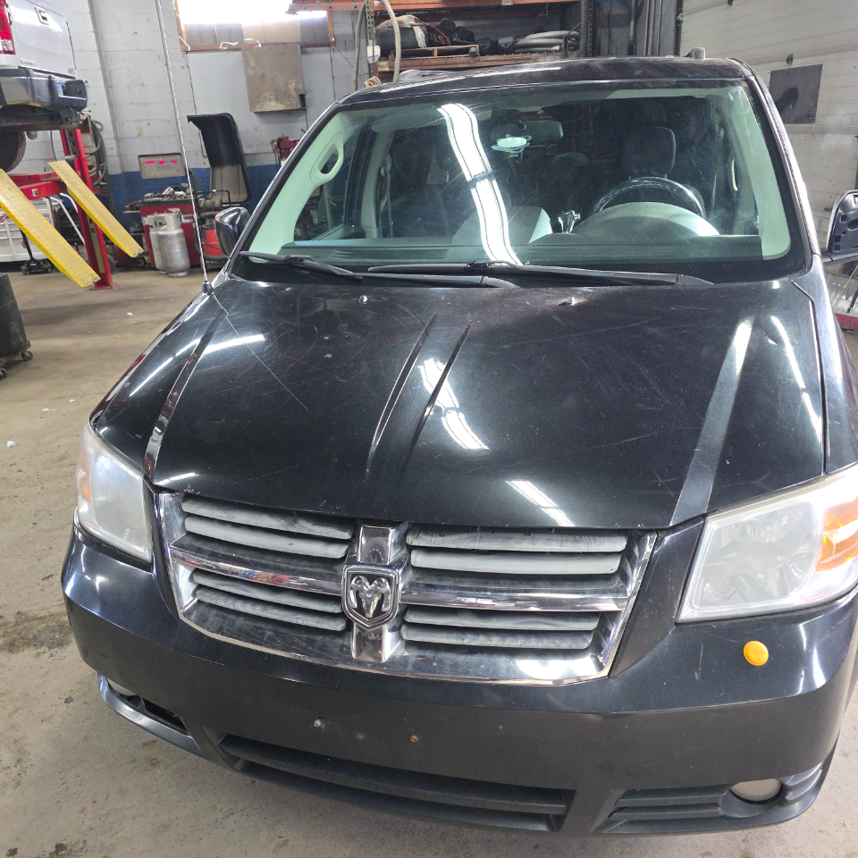 Dodge Grand Caravan SXT 2010