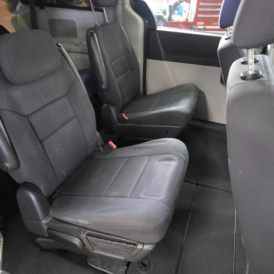 Dodge Grand Caravan SXT 2010