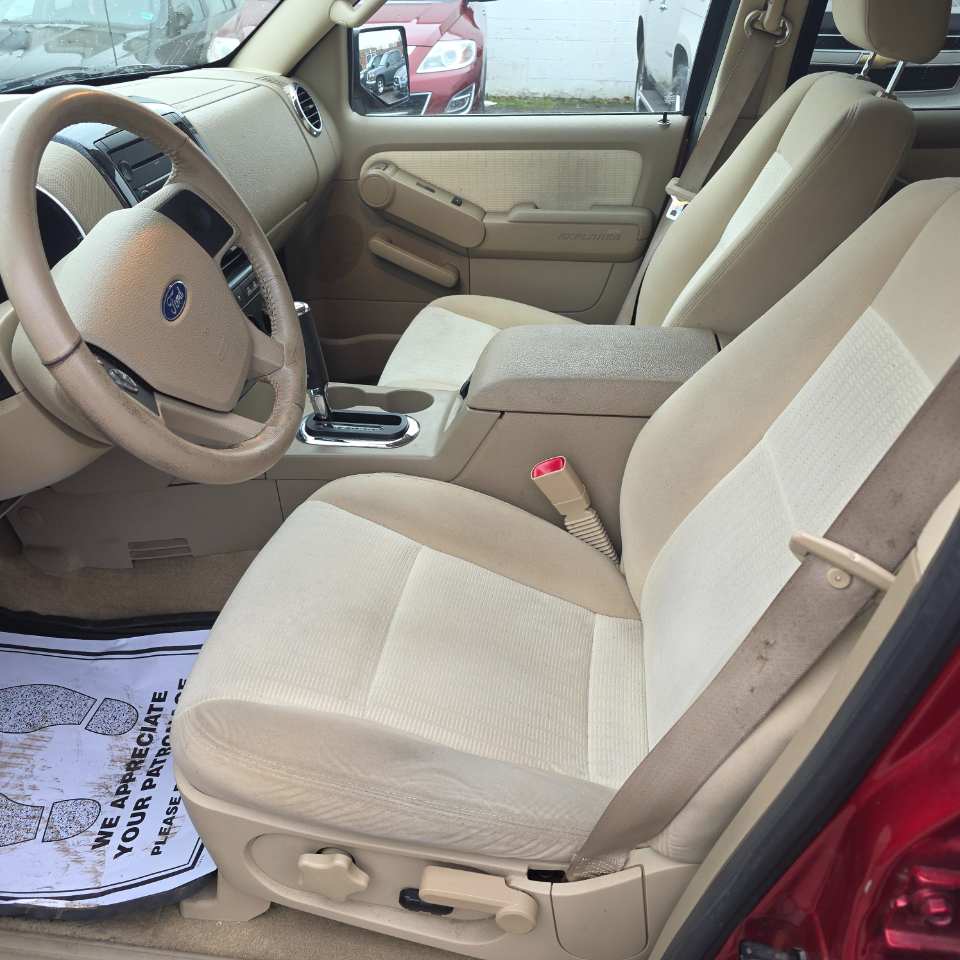 Ford Explorer XLT 4.0L 4WD 2007