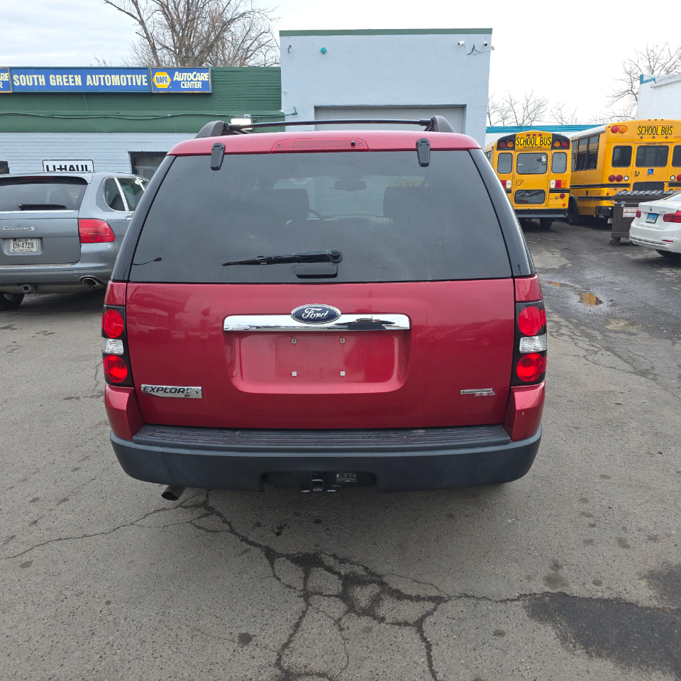 Ford Explorer XLT 4.0L 4WD 2007