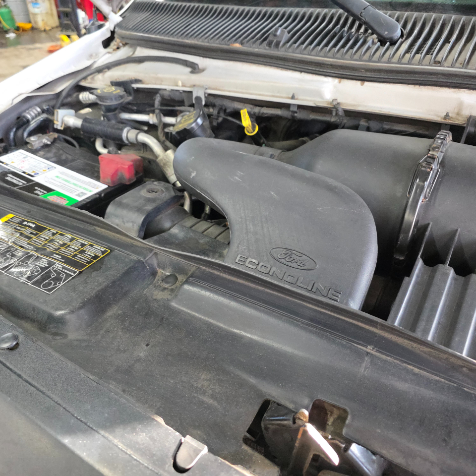 Ford Econoline E-150 XL 2011