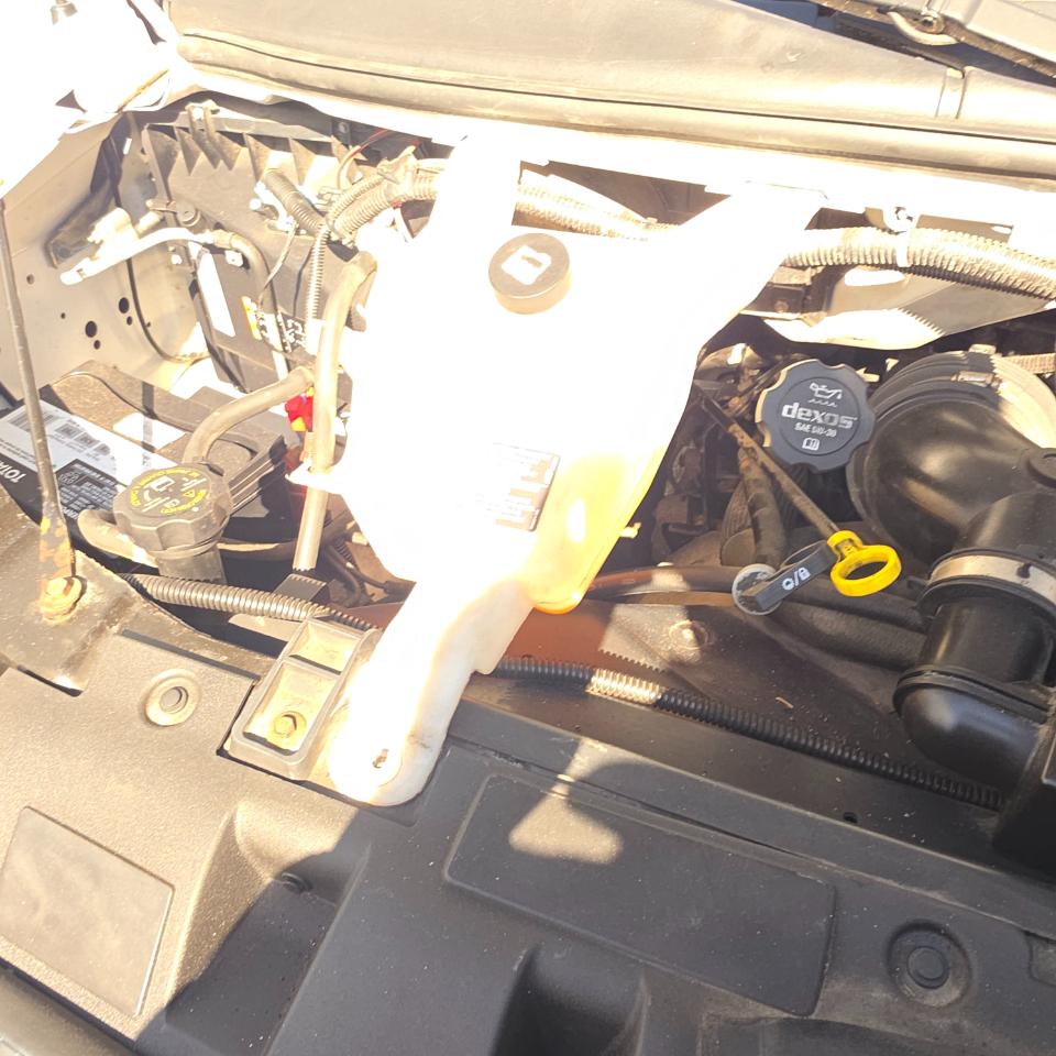 GMC Savana G3500 139 in. 2016