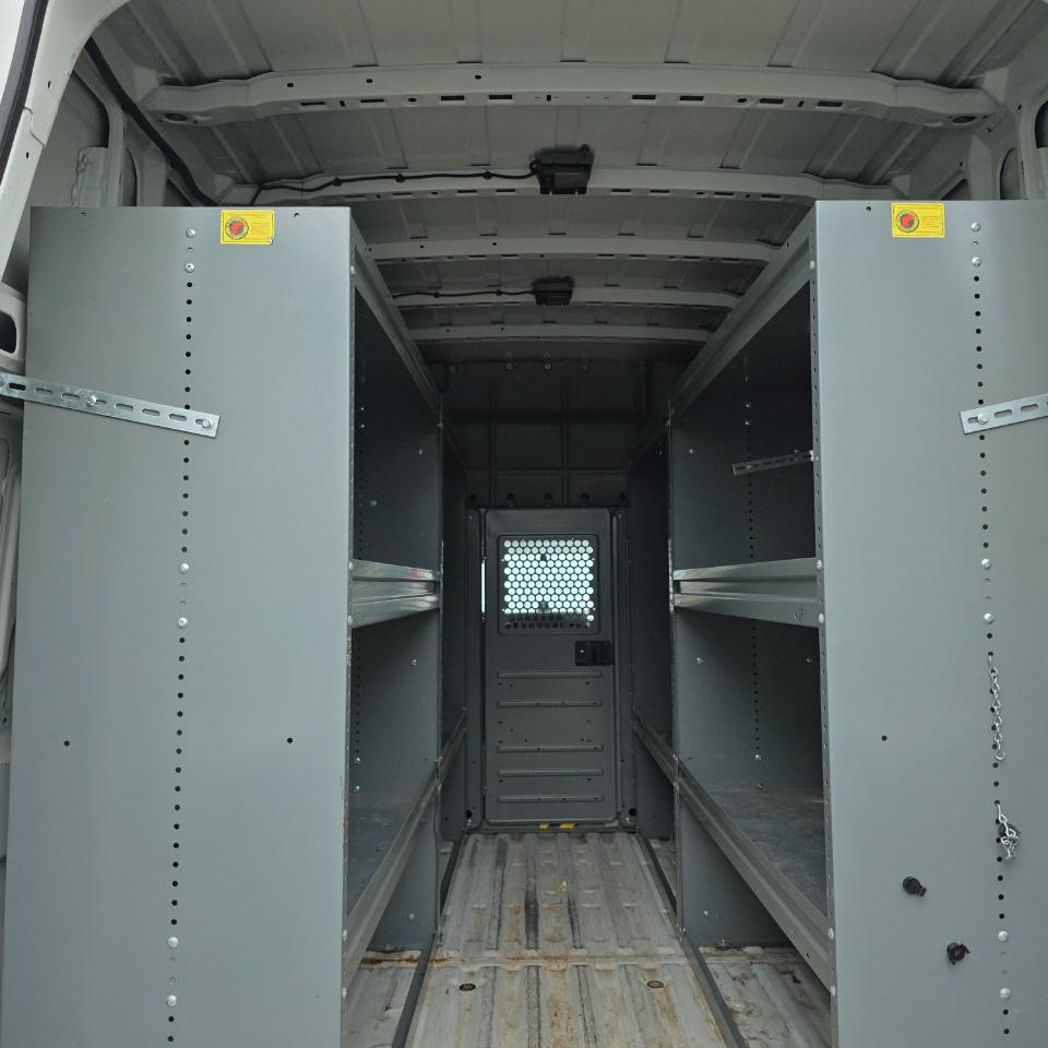 Nissan NV Cargo  2016