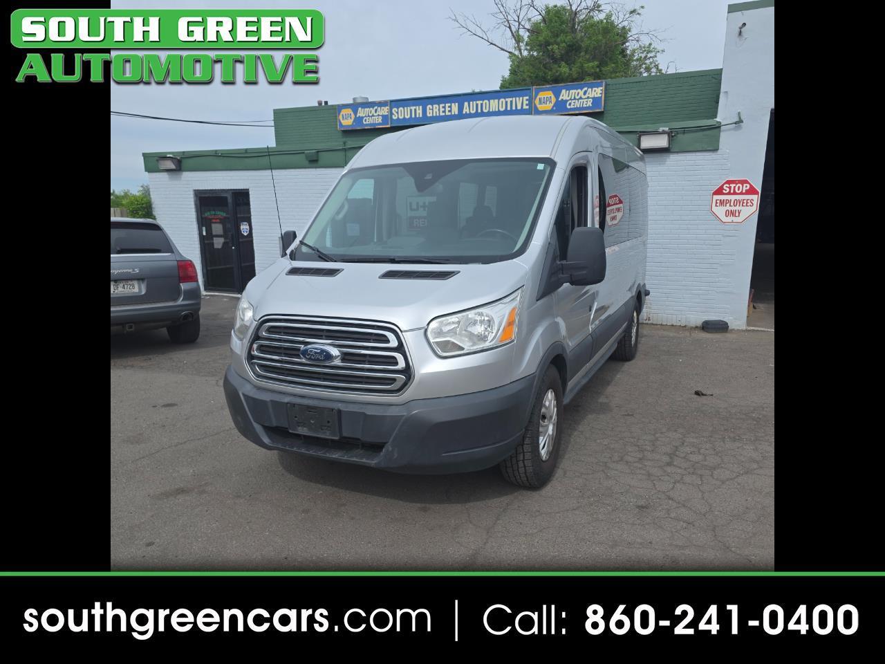 Ford Transit 350 Wagon Med. Roof XL w/Sliding Pass. 148-in. WB 2015
