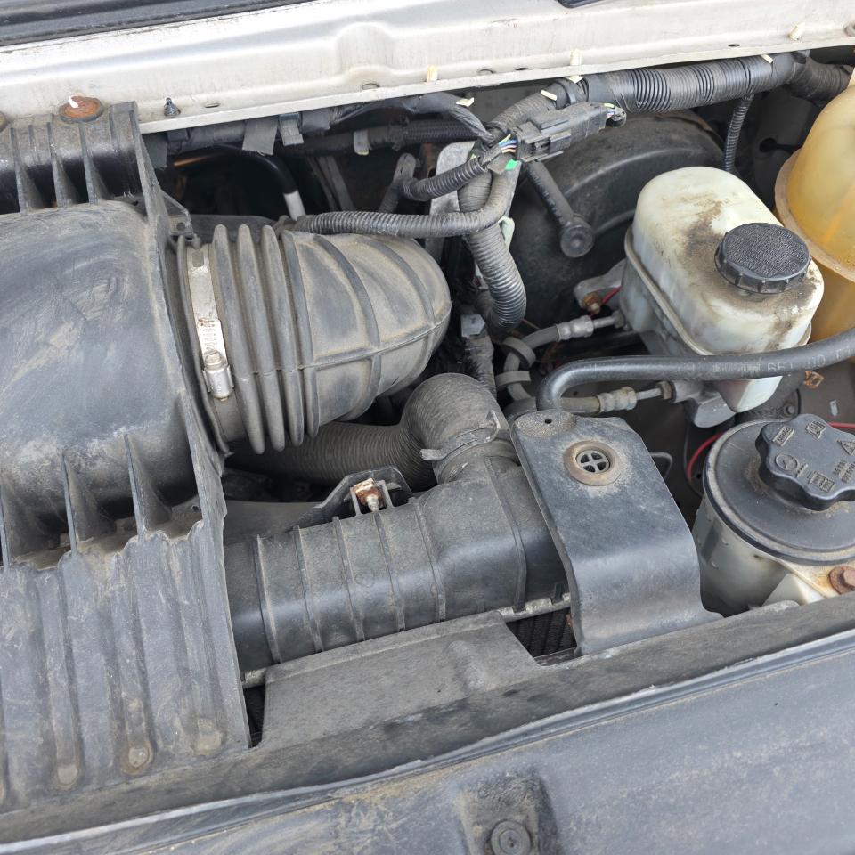 Ford Econoline E-150 XL 2012