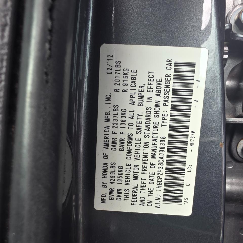 Honda Accord LX sedan AT 2012