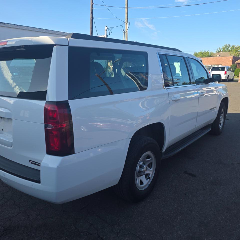 Chevrolet Suburban FL 2WD 2017