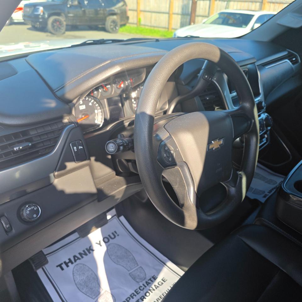 Chevrolet Suburban FL 2WD 2017