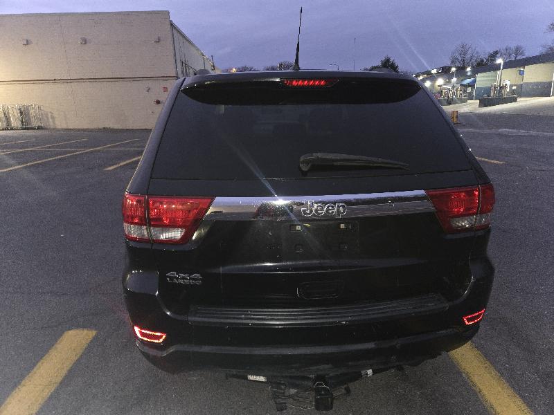 Jeep Grand Cherokee Laredo 4WD 2011