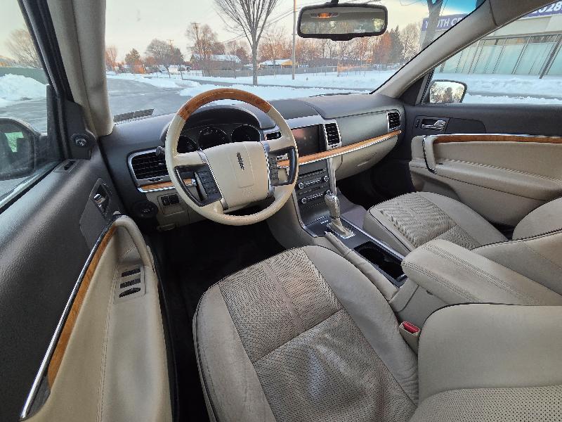 Lincoln MKZ AWD 2010