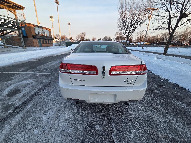 Lincoln MKZ AWD 2010