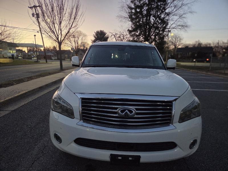 Infiniti QX56 4WD 2011