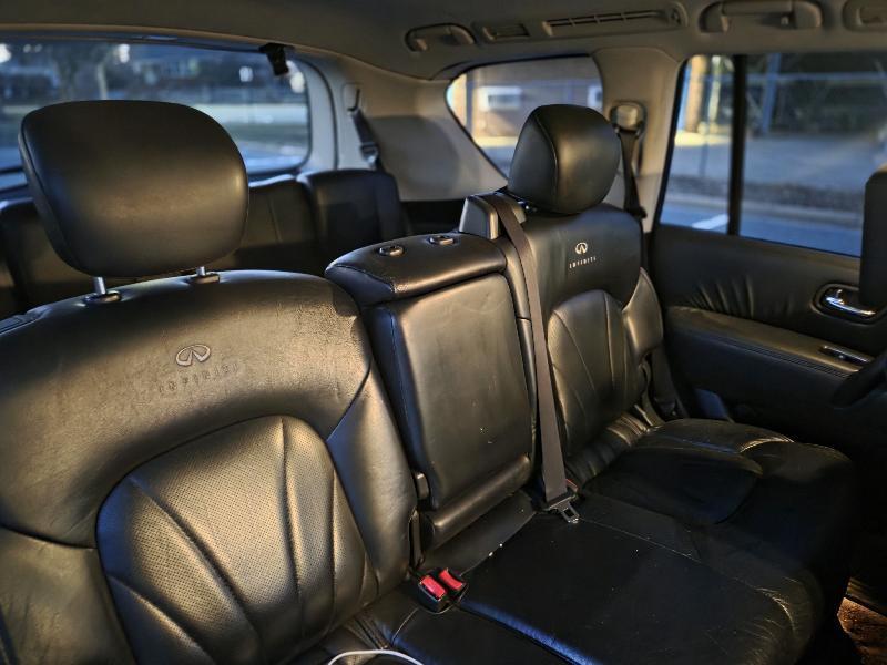 Infiniti QX56 4WD 2011