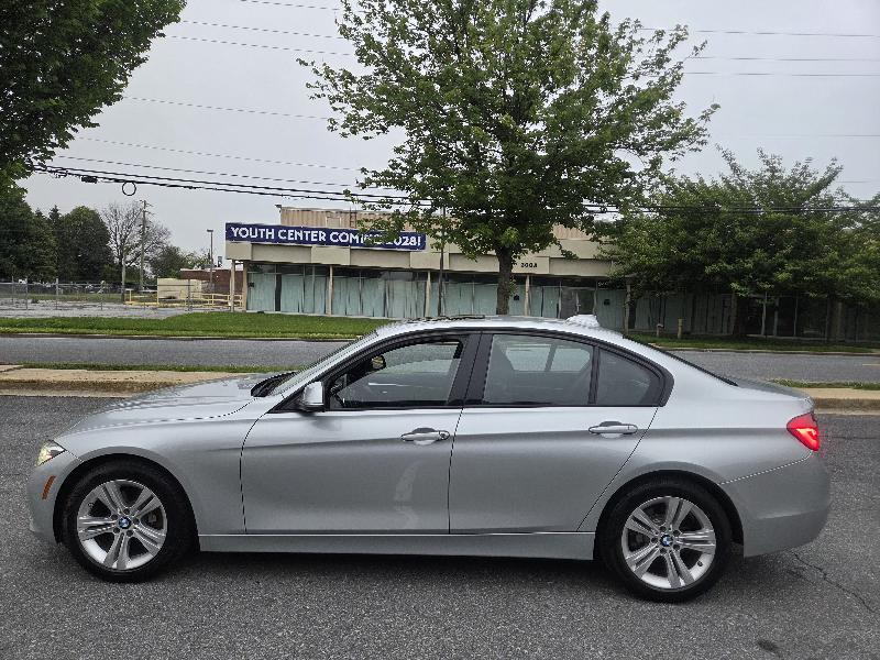 BMW 3-Series 328i xDrive Sedan 2016