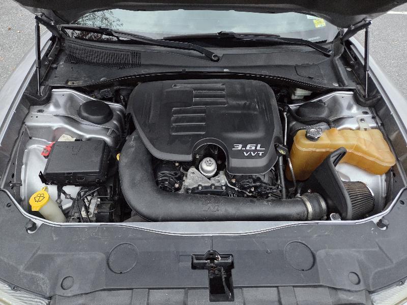 Dodge Charger SE 2013
