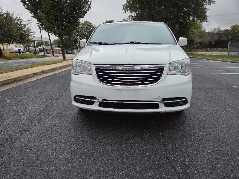 Chrysler Town & Country Touring 2016