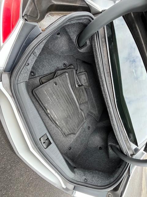 Acura TL 5-Speed AT SH-AWD with Tech Package 2009