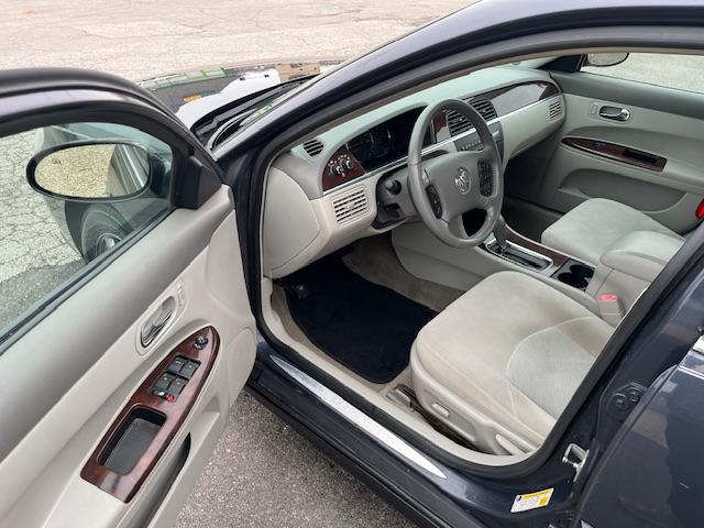 Buick LaCrosse CX 2009