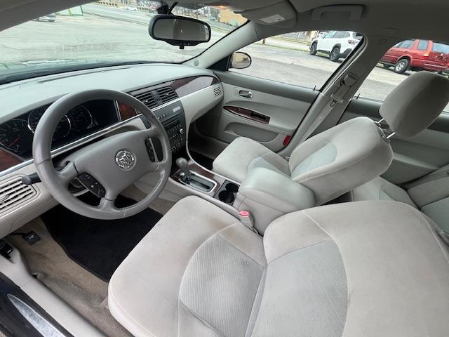 Buick LaCrosse CX 2009