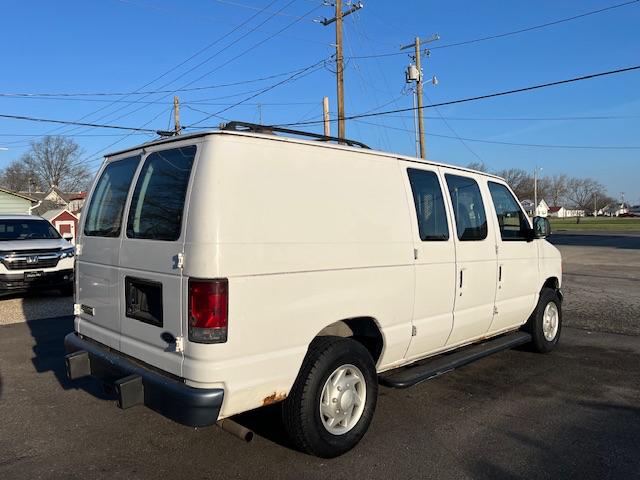 Ford Econoline E-250 2007