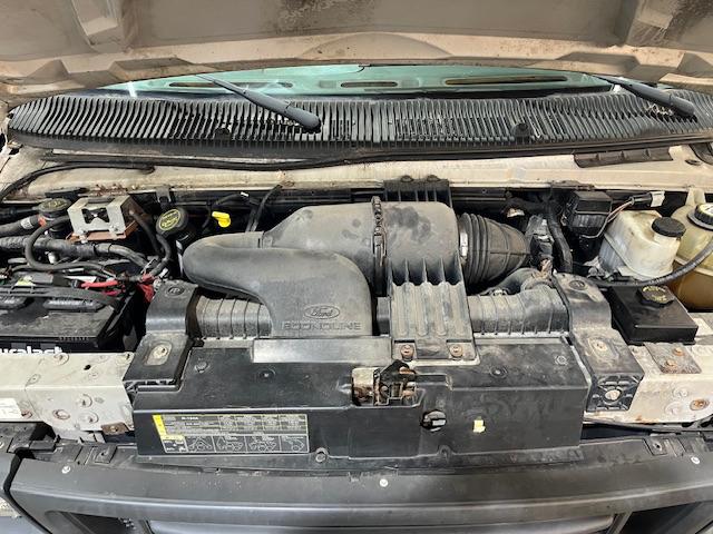 Ford Econoline E-250 2007