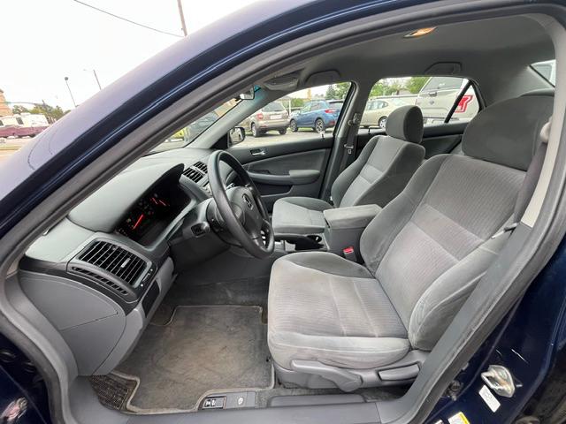 Honda Accord LX sedan 2004