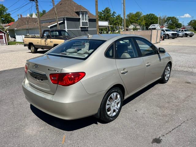 Hyundai Elantra SE 2010