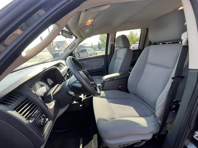 Dodge Dakota SLT Crew Cab 4WD 2011