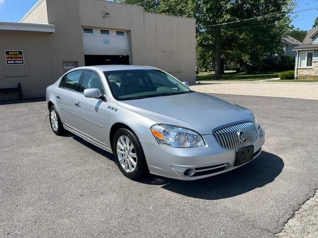 Buick Lucerne CXL 2011