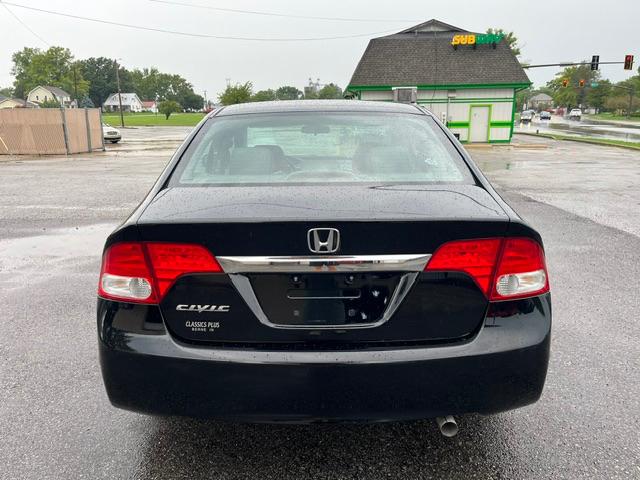 Honda Civic EX-L Sedan 2010