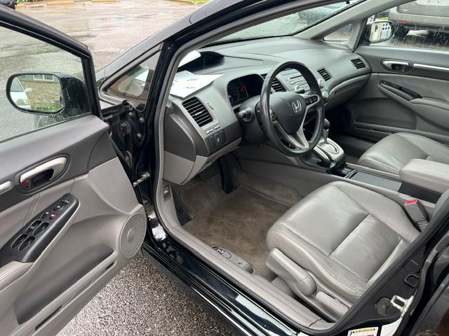 Honda Civic EX-L Sedan 2010