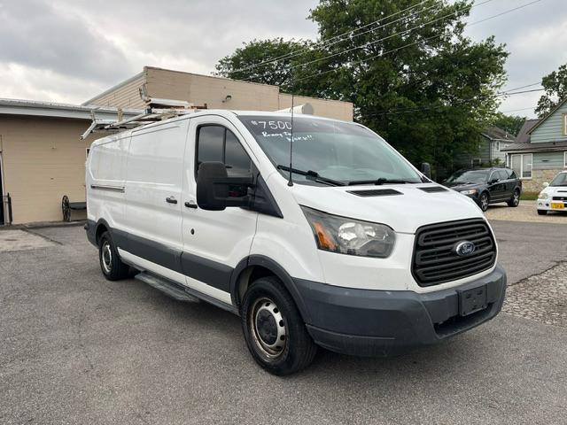 Ford Transit 150 Van Low Roof 60/40 Pass. 148-in. WB 2015