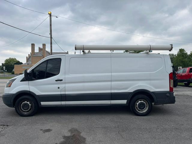 Ford Transit 150 Van Low Roof 60/40 Pass. 148-in. WB 2015