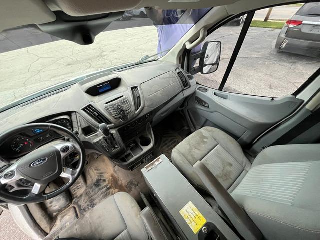 Ford Transit 150 Van Low Roof 60/40 Pass. 148-in. WB 2015