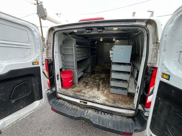 Ford Transit 150 Van Low Roof 60/40 Pass. 148-in. WB 2015
