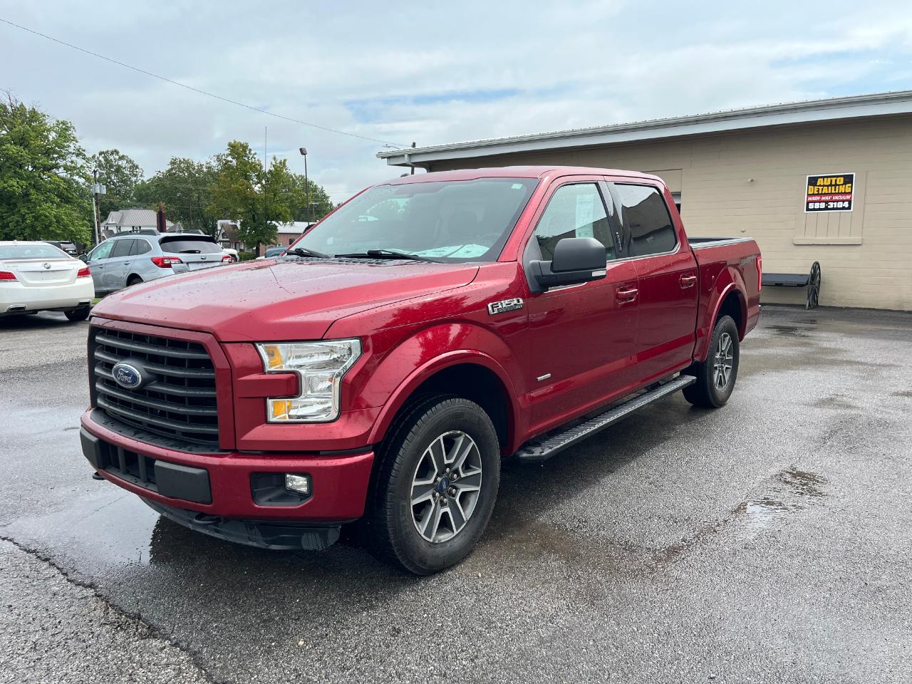 2015 Ford F-150 XLT SuperCrew  4x4 5 1/2