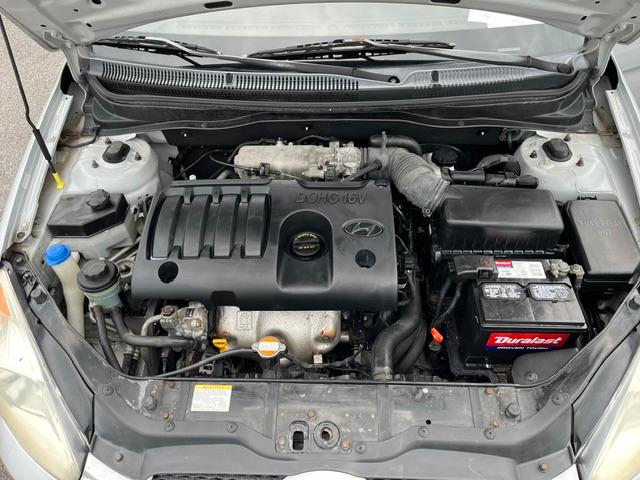 2009 Hyundai Accent GS - Photo 15