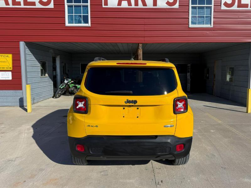 Jeep Renegade Latitude 4WD 2016