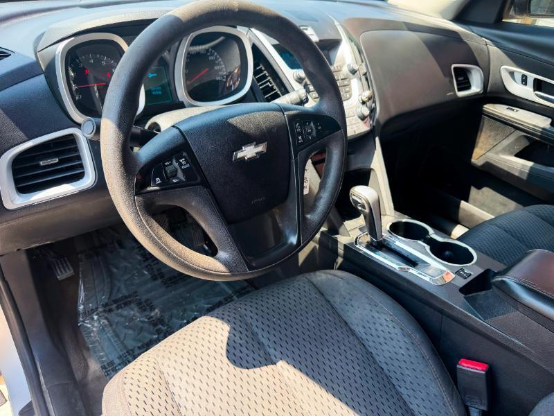 Chevrolet Equinox LS 2WD 2012