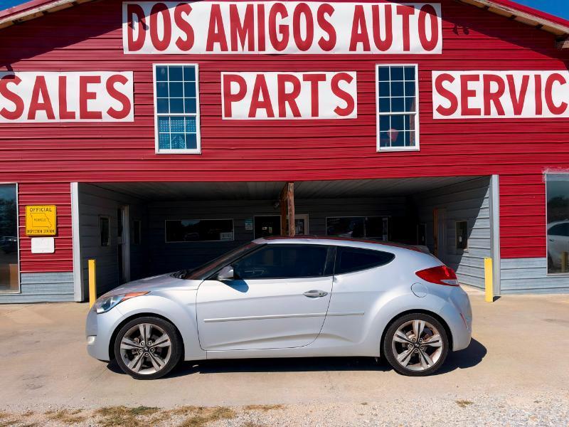 Hyundai Veloster Base 6MT 2016