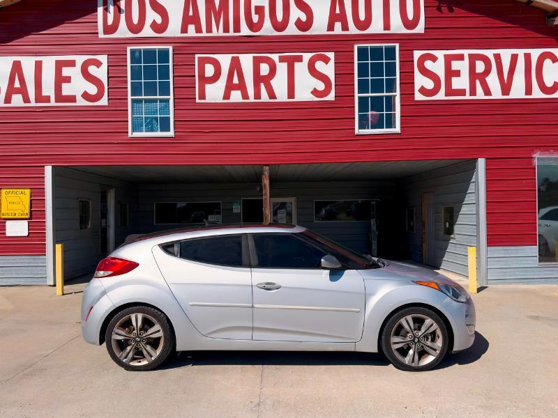 Hyundai Veloster Base 6MT 2016